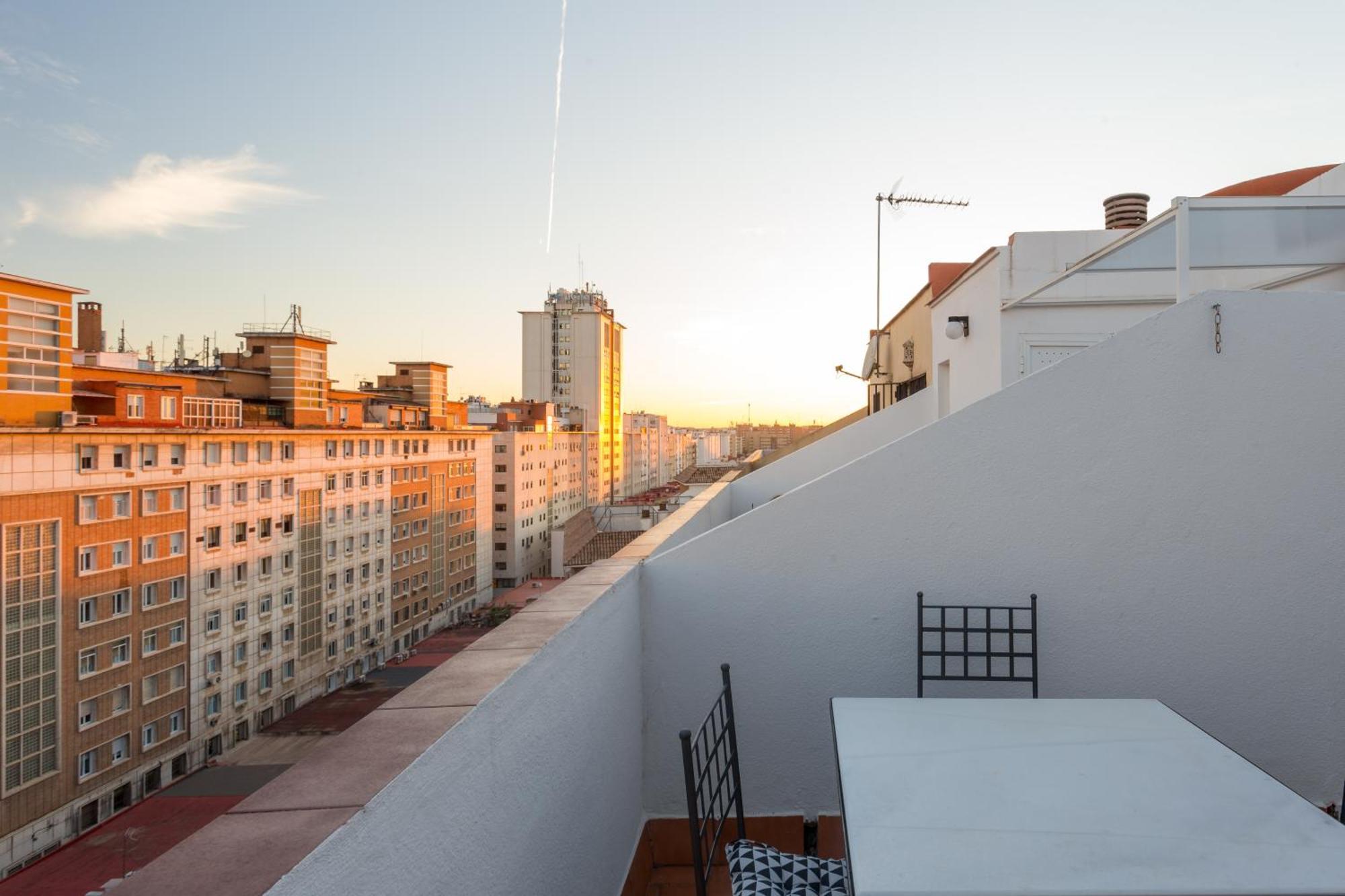 Duplex Triana Sevilla エクステリア 写真